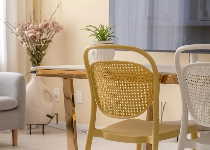 Hongdae 3 Bedroom, 2 Bathroom, King Bed *