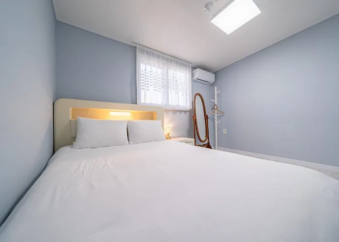 Hongdae 3 Bedroom, 2 Bathroom, King Bed 公寓 首爾